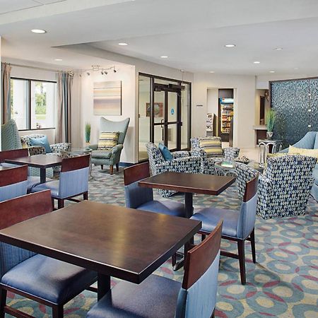 Springhill Suites Manchester-Boston Regional Airport Exterior photo