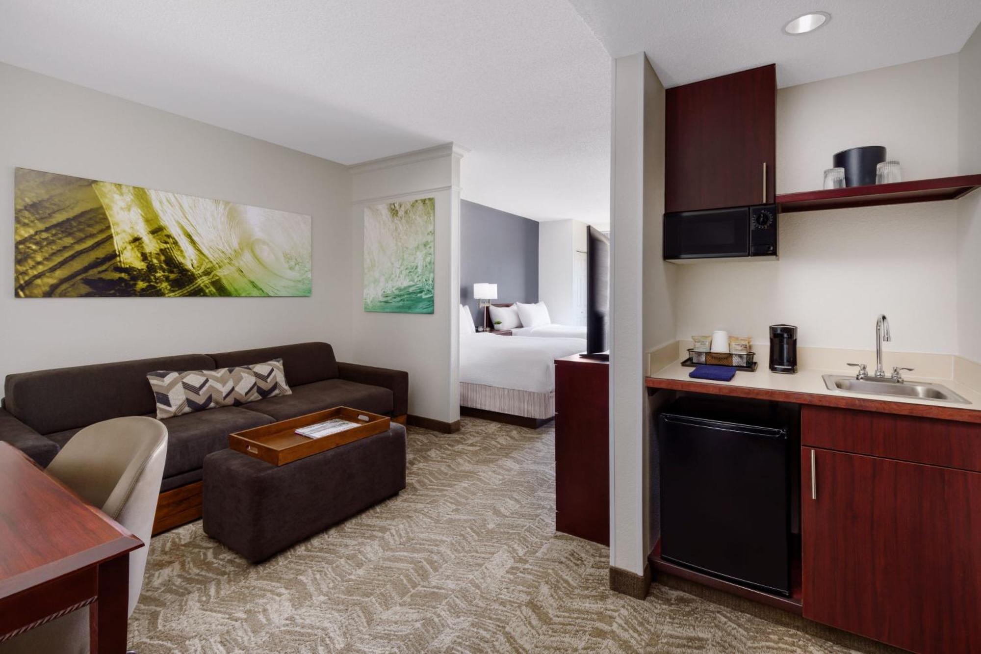 Springhill Suites Manchester-Boston Regional Airport Exterior photo